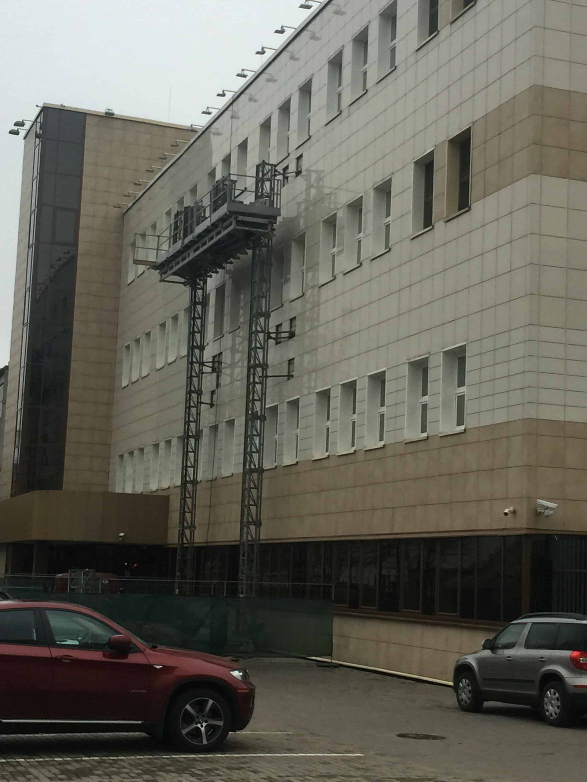 Подъемник для кровли